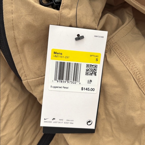 $39 Nike Beige Hooded nylon Jacket (size small )oversized  fits big NWT - Picture 5 of 16